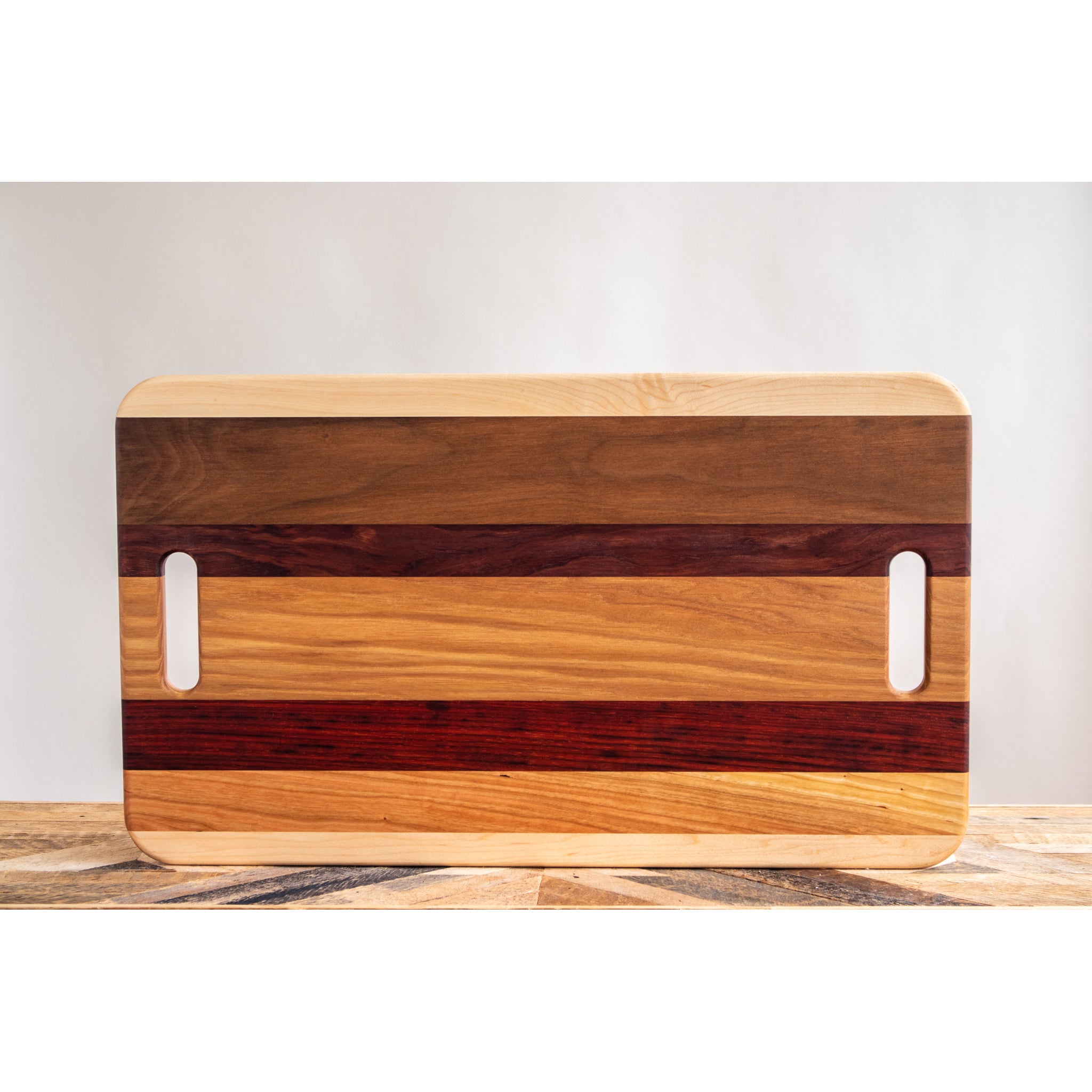 Kessler Woodworking, Paddle Cutting Board